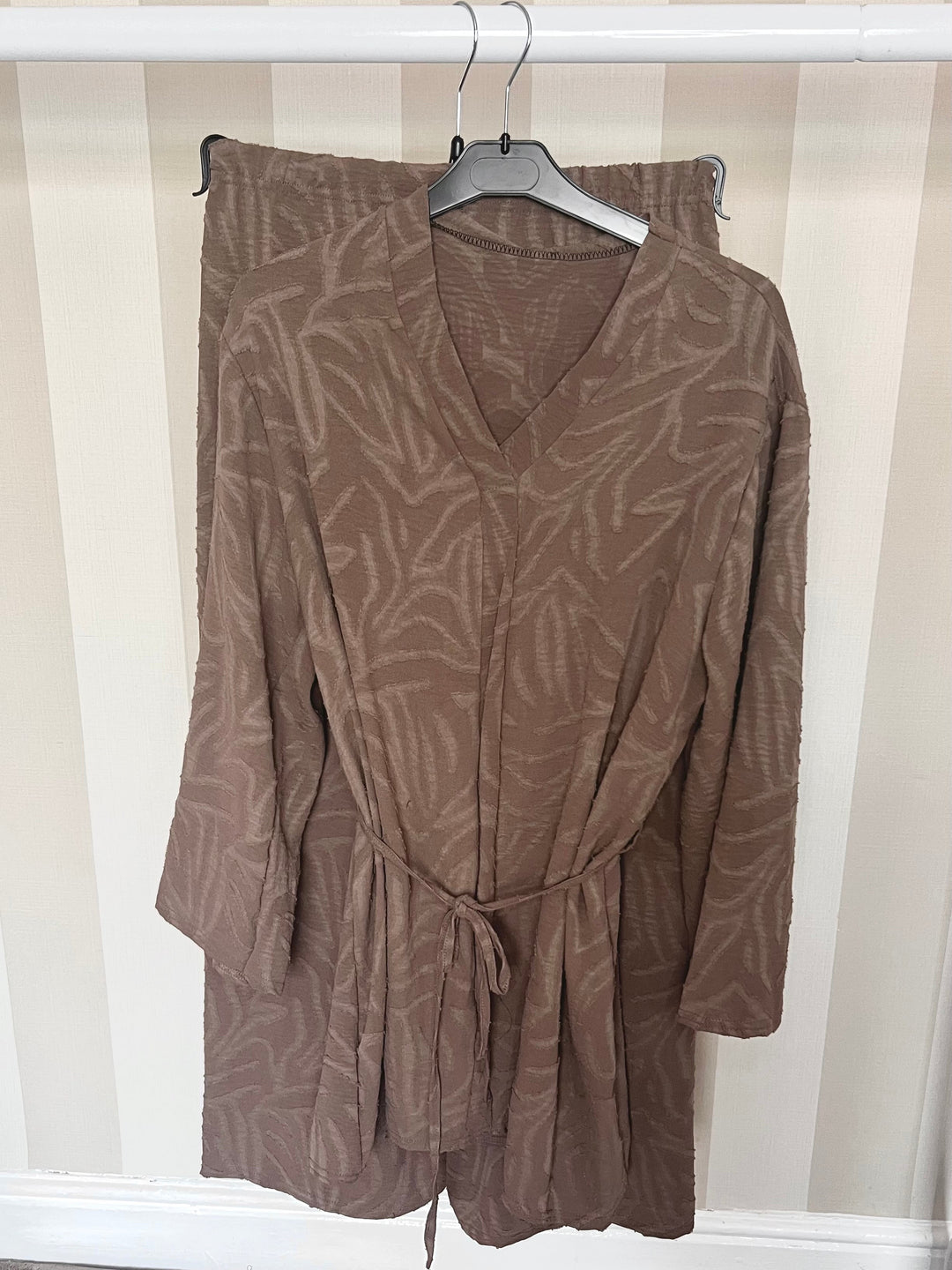 Zareena neck & Belt Coord