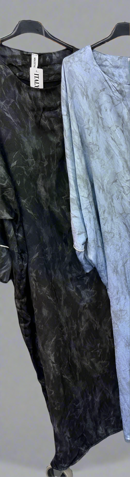 Marble Batwing Abayas in One Size