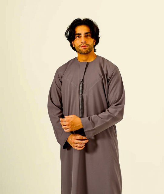 Boys Emirati Zip Thobe /Jubba in Deep Taupe