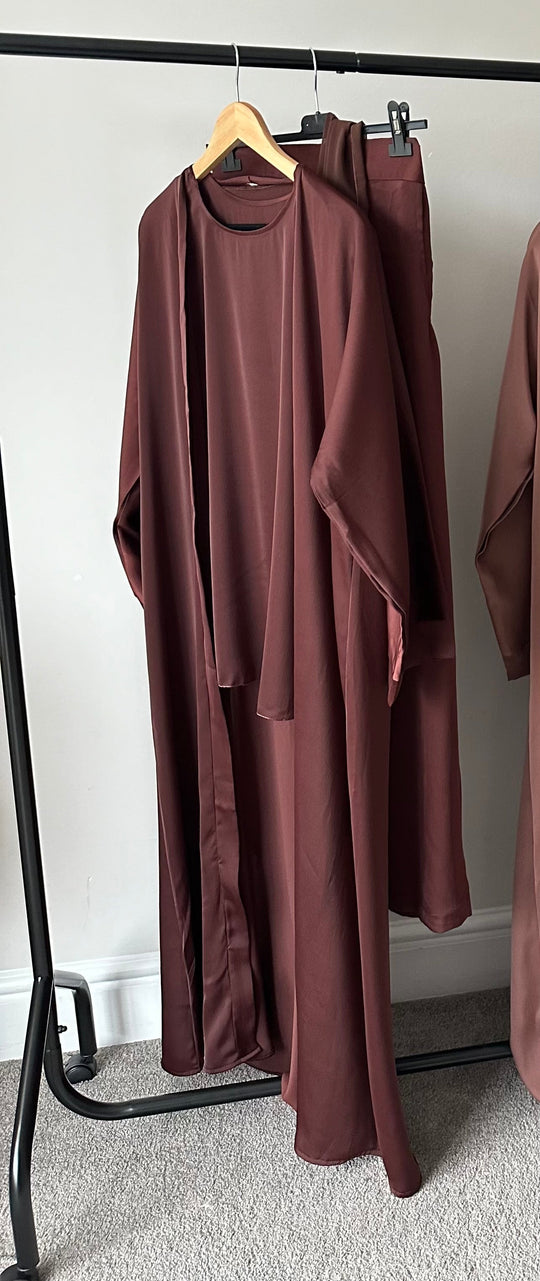 Satin kimono Abaya with Matching inner Coord Set