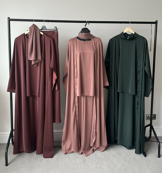 Satin kimono Abaya with Matching inner Coord Set