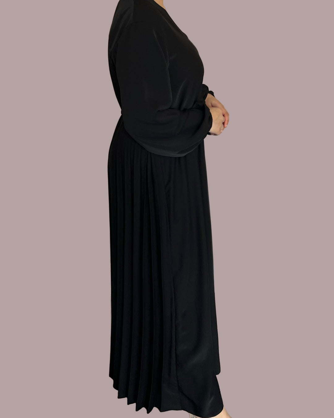Pleated Back Dress/Abaya with Belt - Free size -