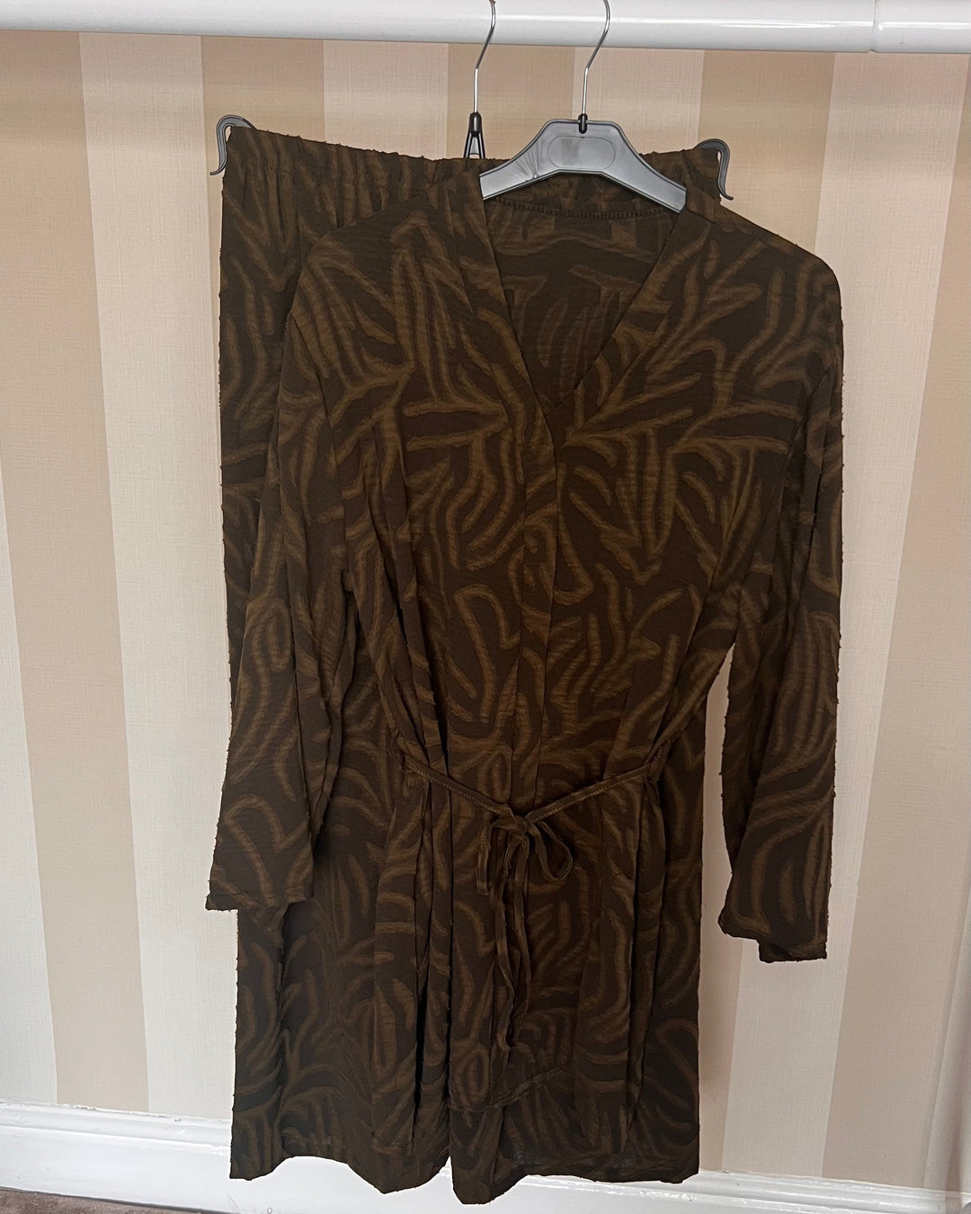 Zareena neck & Belt Coord