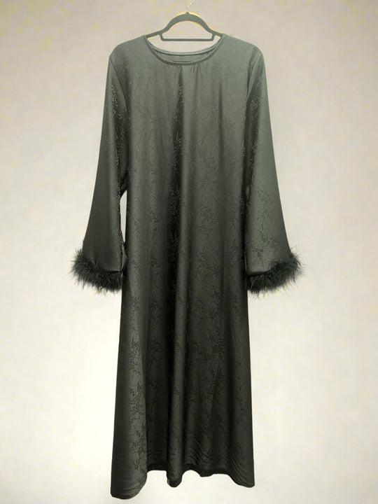 Self print Maxi dresses with fur trim