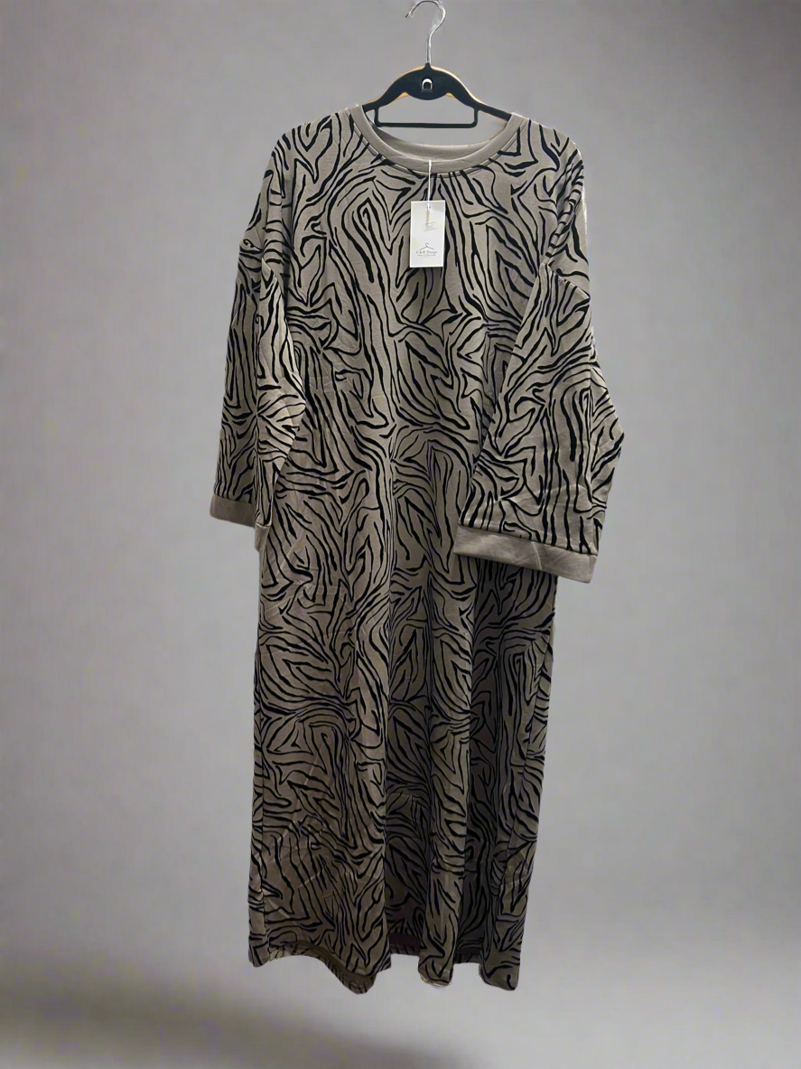 Textured Velvet Tiger Print Midaxi Dress
