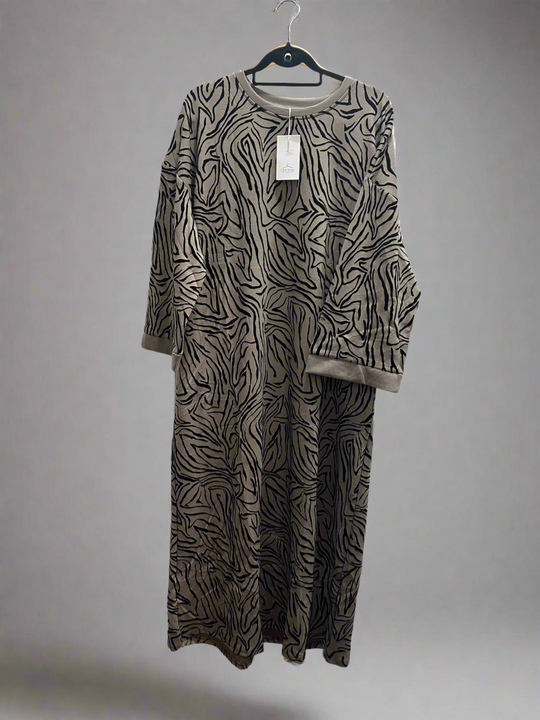 Textured Velvet Tiger Print Midaxi Dress