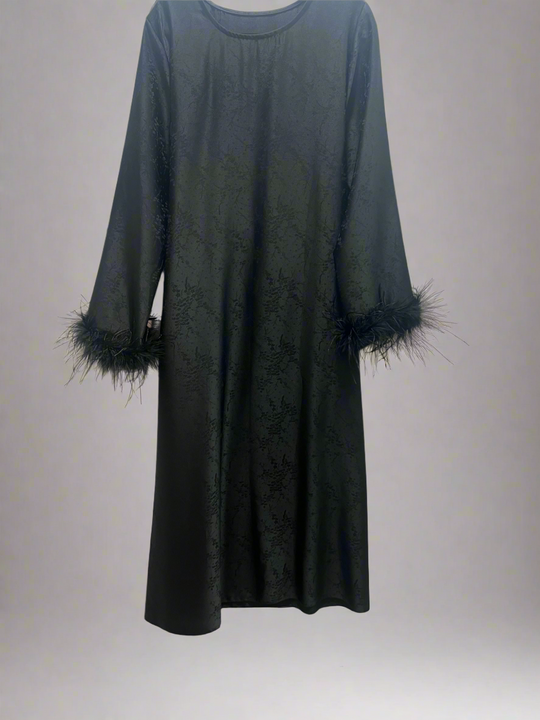 Self print Maxi dresses with fur trim