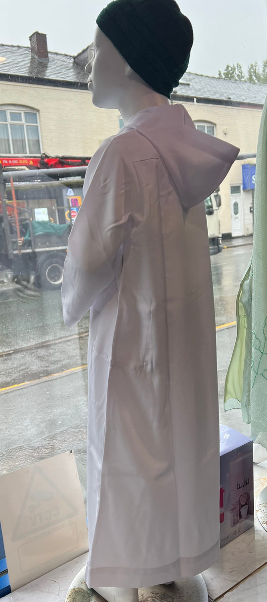 Boy’s Hooded Winter Thobe/Jubba with zip  - white