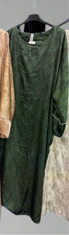 Marble Batwing Abayas in One Size