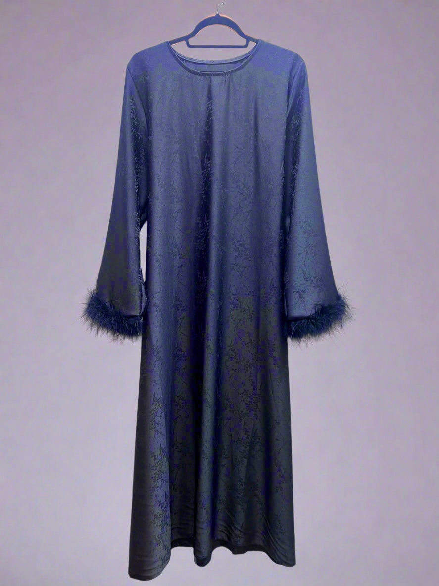 Self print Maxi dresses with fur trim