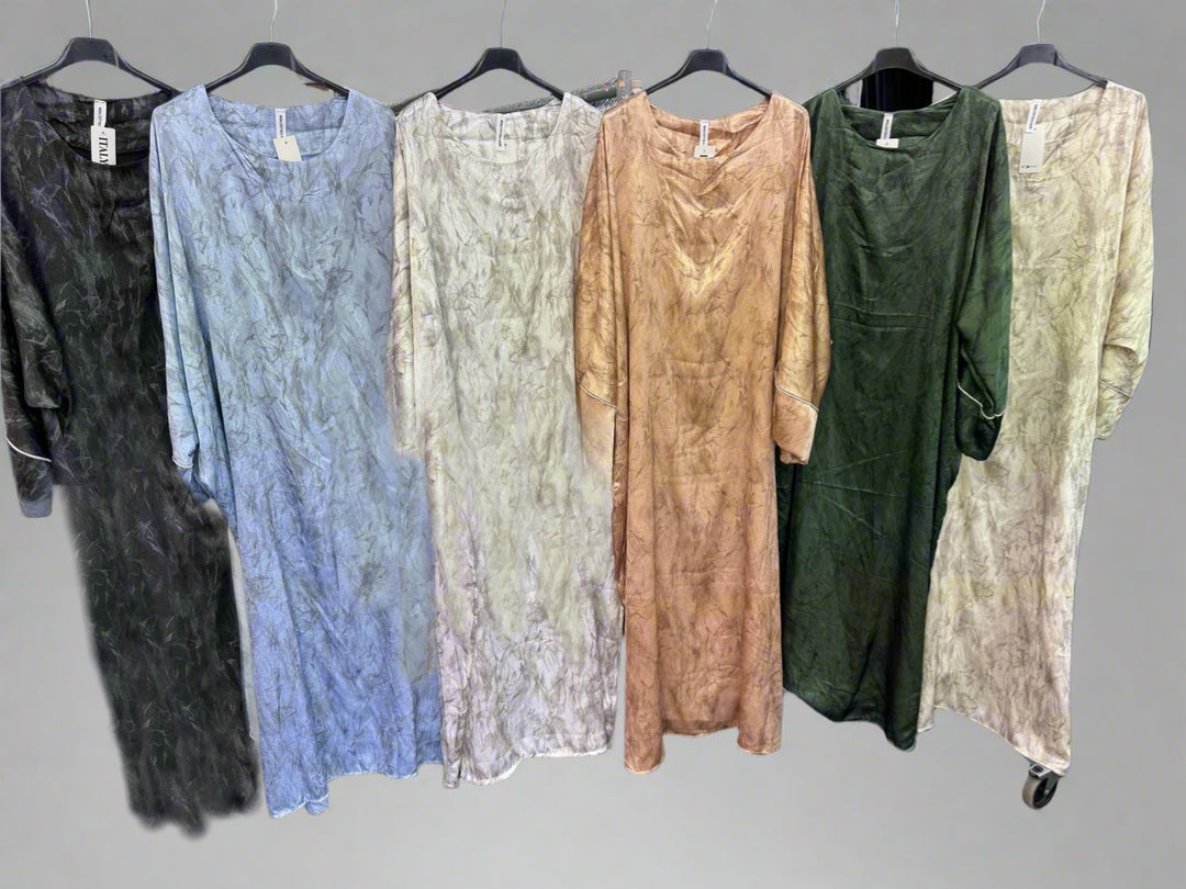 Marble Batwing Abayas in One Size
