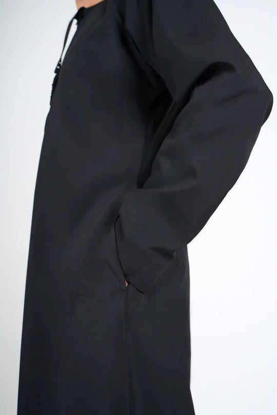 Emirati Thobe/Jubbah Black
