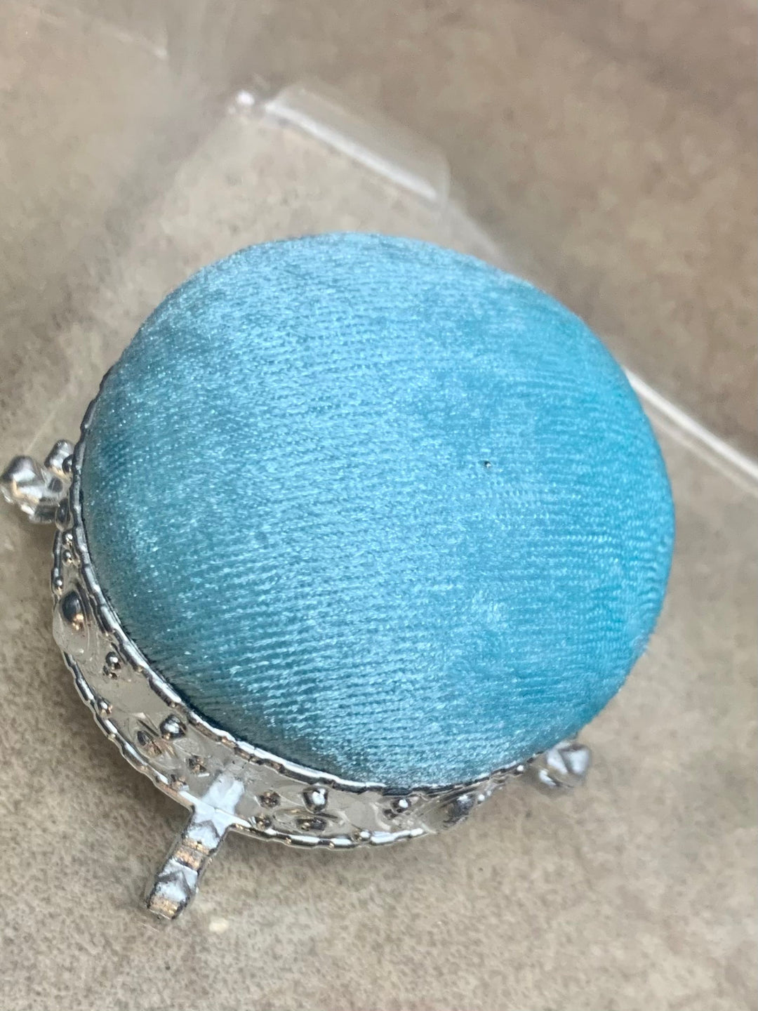 Pin Cushions Ac- mix colours