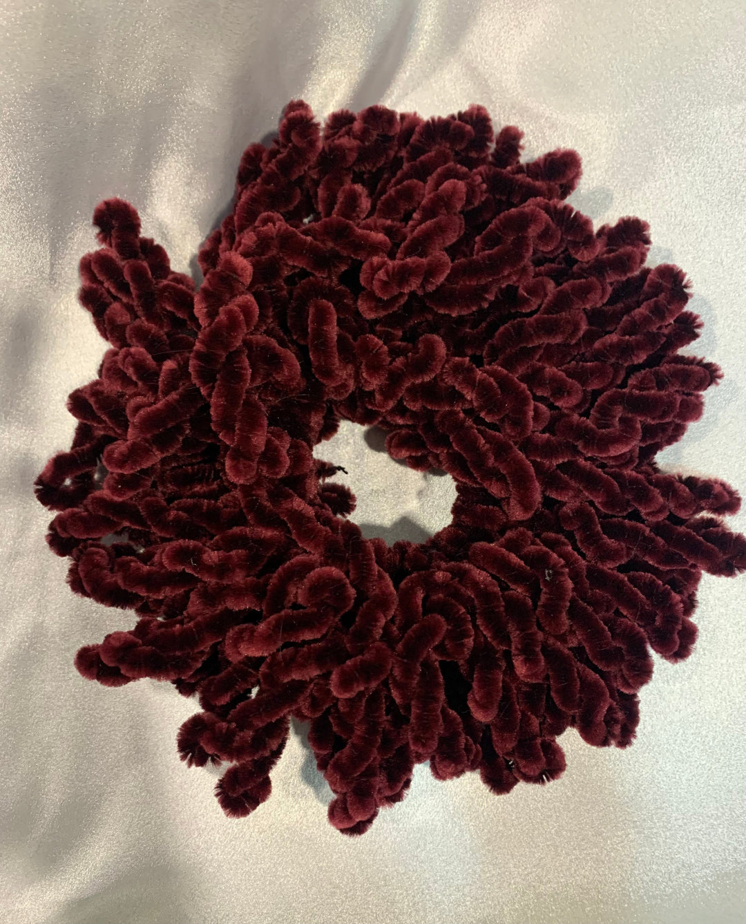 HAIR VELVET SCRUNCHIE/HIJAB VOLUMISER- AC.