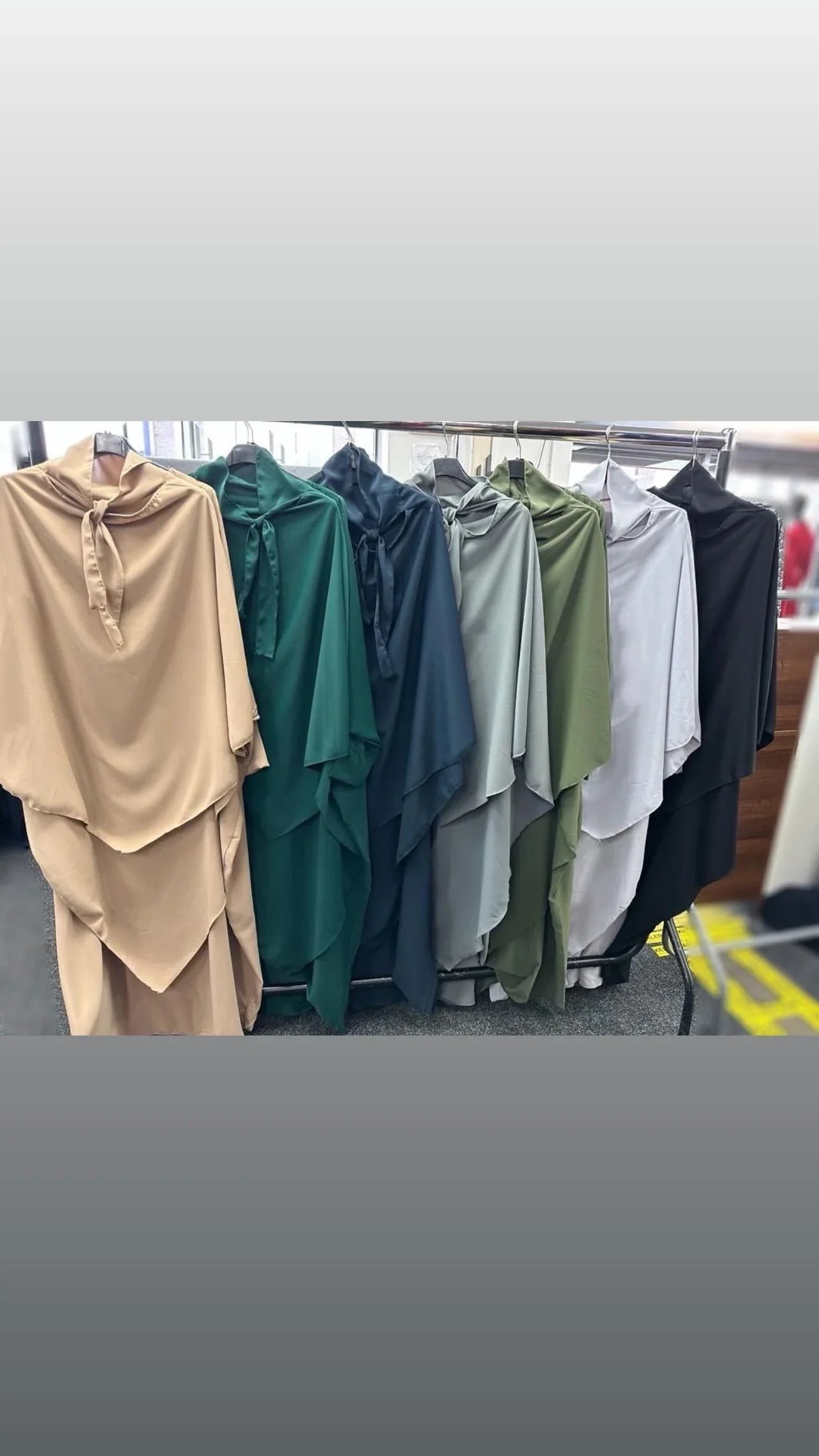 CLEARANCE REDUCE ABAYAS/ CLOTHES