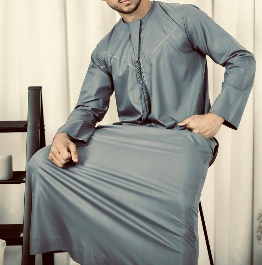 Emirati Shiny Jubba/Thobe -Light Grey