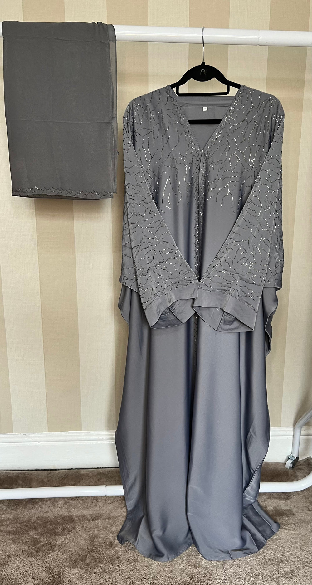 Luxurious Rhinestone Abaya Set in Grey
