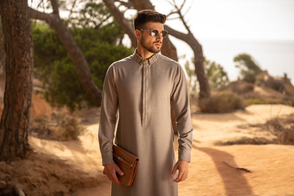 AAR2403 Al Ameer Latest Thobe/Jubba - Grey