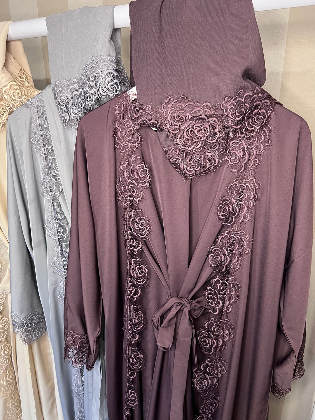 Floral Lace Open Abaya Set with Inner slip