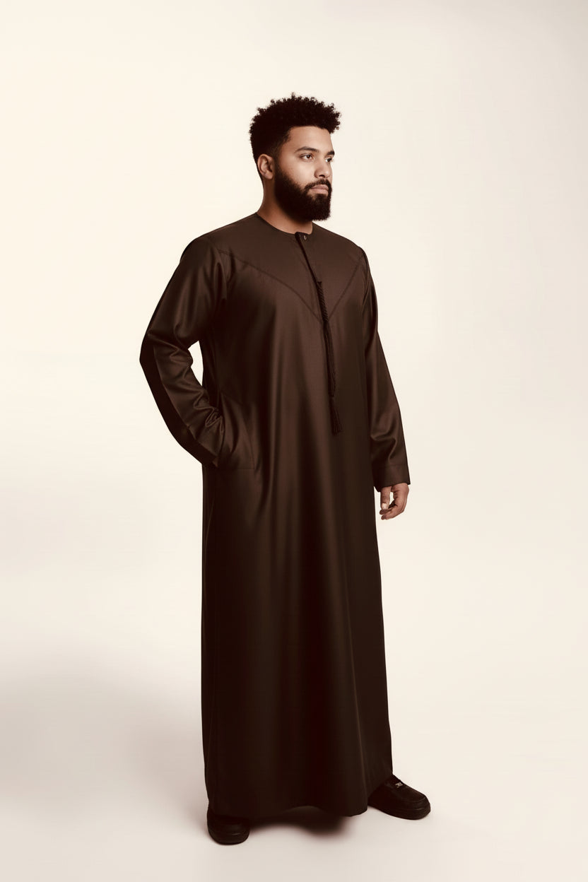Deluxe Emirati Thobe/Jubbah in Dark Brown