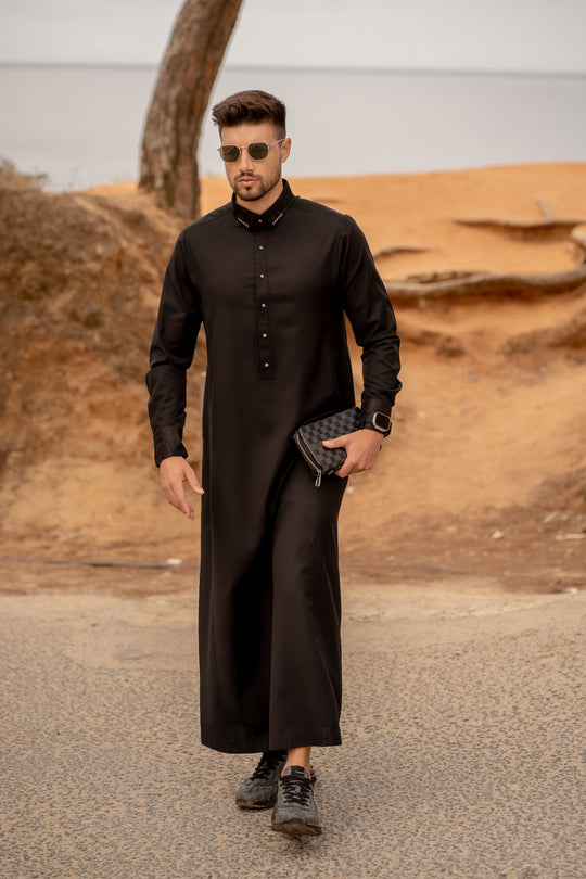 AAR2404 Al Ameer Latest Thobe/Jubba - Black