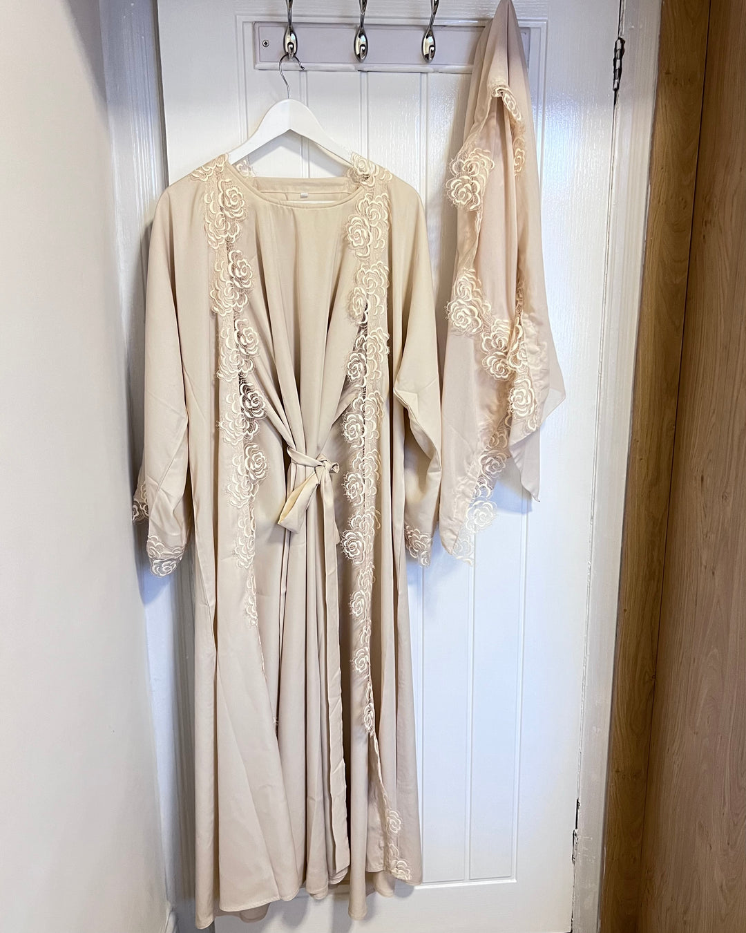 Floral Lace Open Abaya Set with Inner slip