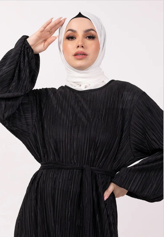 Plisse Abaya/ Dress with Belt in Black