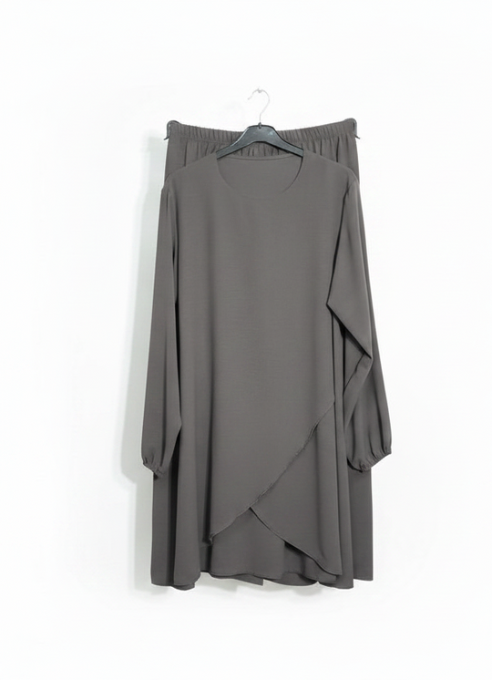 Light weight layered look coords set