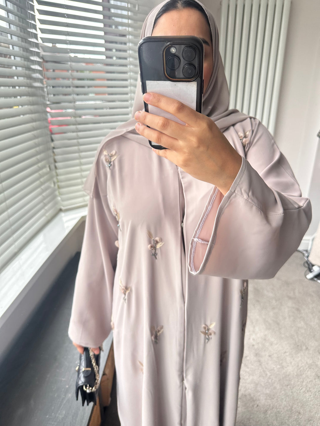 Pop up flower Embellished Abaya Set in Taupe