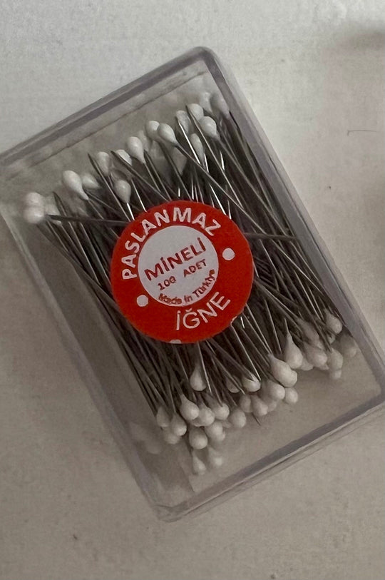 Box of Mini pins with heads - variety