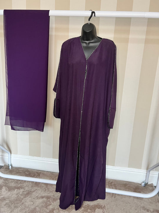 Beaded Trimmed Batwing Abaya in Aubergine shade 24