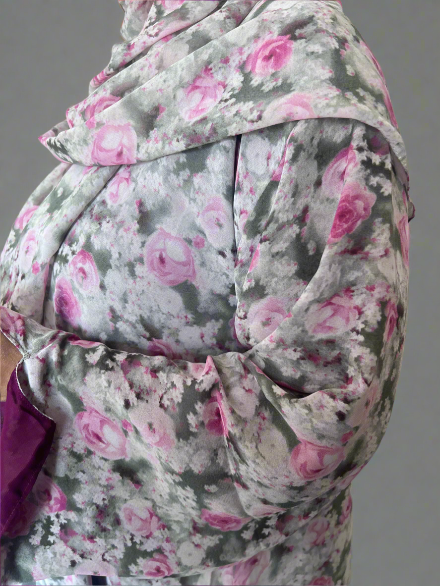 Floral Print Chiffon Abaya in Pink Blossom