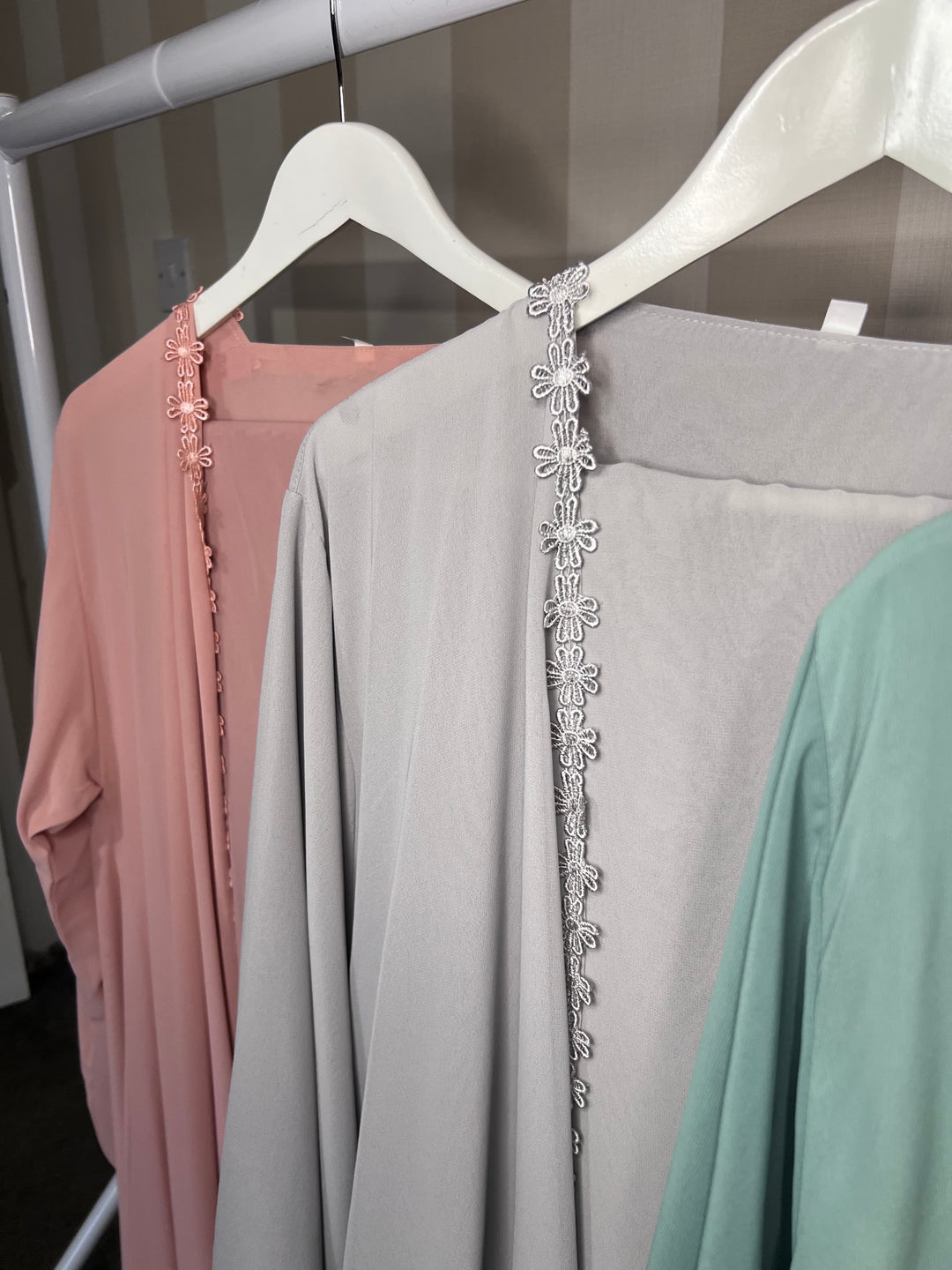 Daisy Chiffon Open Abaya with Scarf