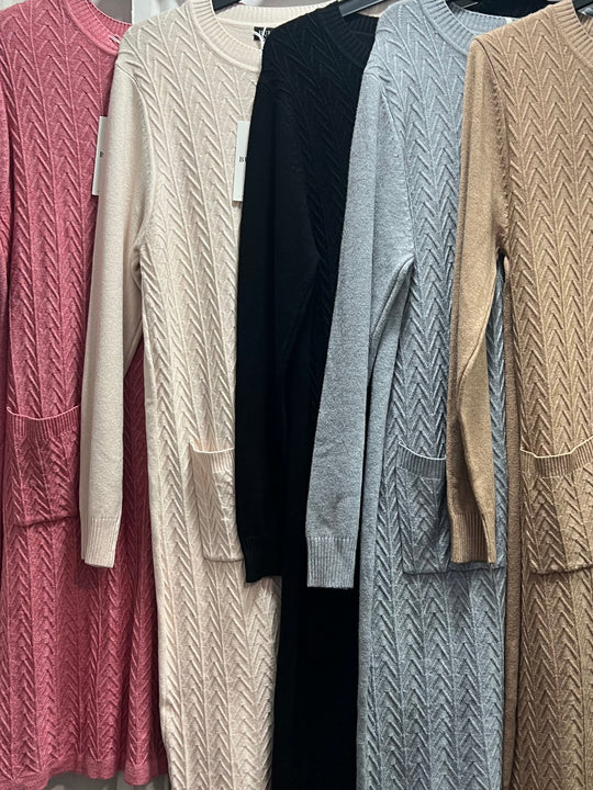 Knitted pocket Jumper Midi Dress