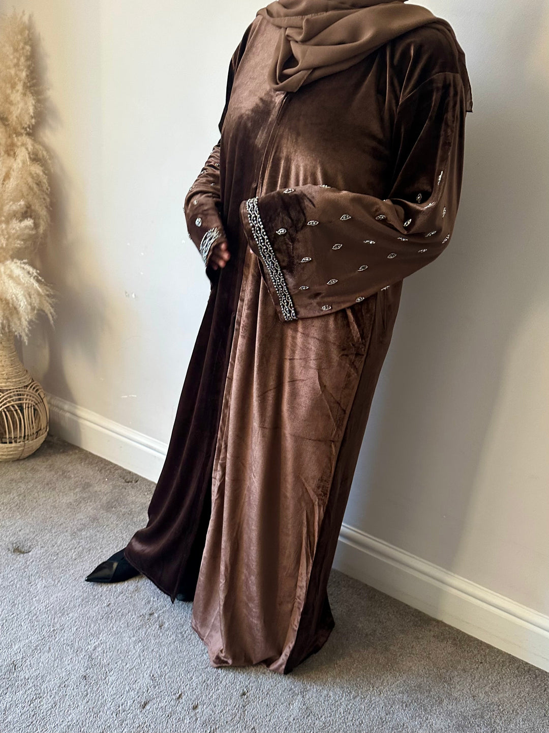 Elegant Velvet Open & close Abaya Brown