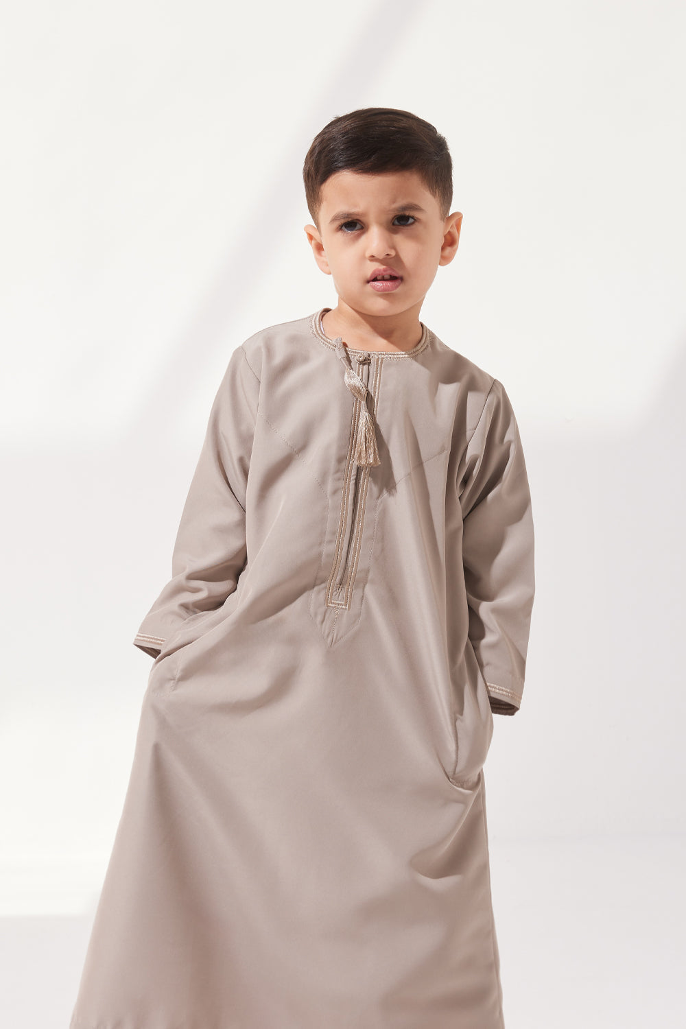Boys Faris Omani Jubba/Thobe - Taupe