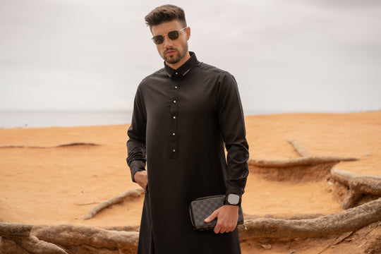AAR2404 Al Ameer Latest Thobe/Jubba - Black