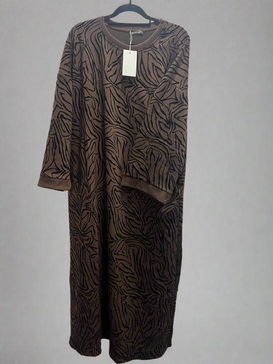 Textured Velvet Tiger Print Midaxi Dress