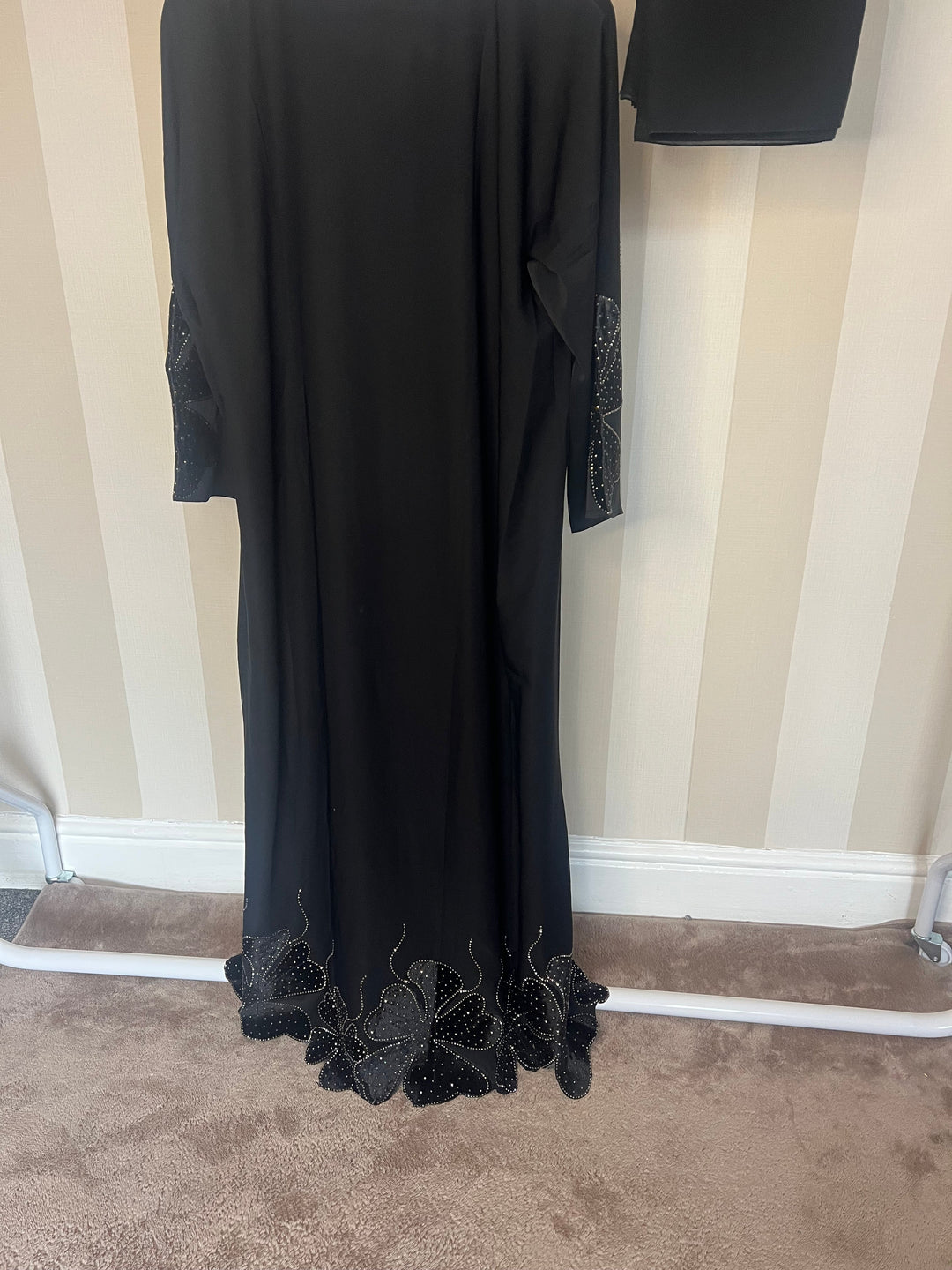 Velvet Flower Motif Abaya with front buttons