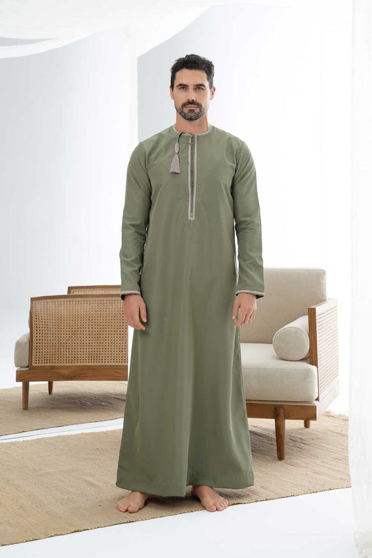 Omani Faris Thobe/Jubba in Olive