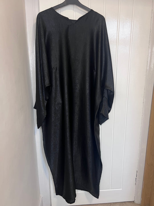 Shimmer Two toned Kaftan with ties in One Size