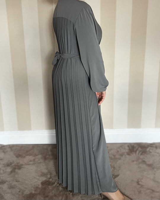 Pleated Back Dress/Abaya with Belt - Free size -