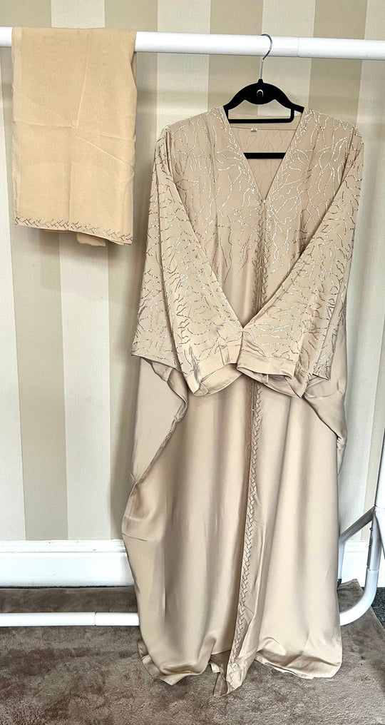 Luxurious Rhinestone Batwing
 Abaya Set in Beige