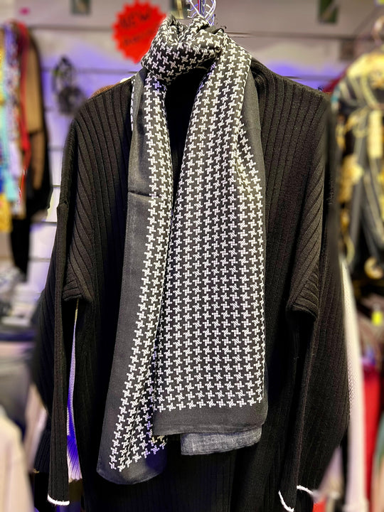 Printed large shawl/ Hijab- small Print