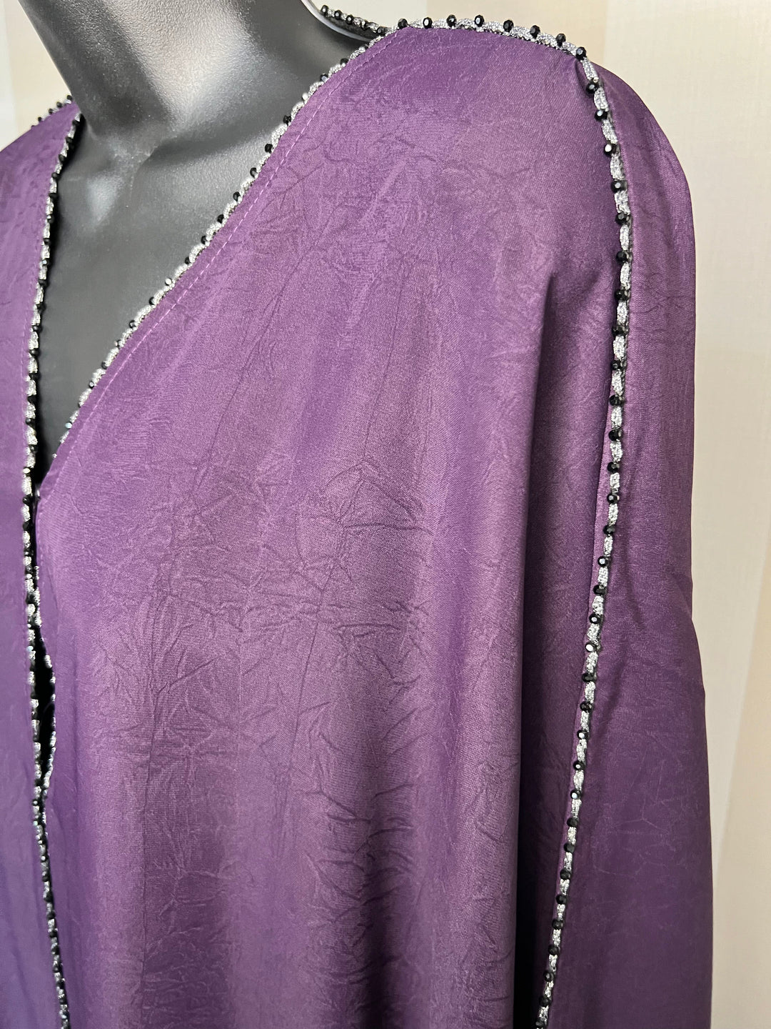 Beaded Trimmed Batwing Abaya in Aubergine shade 24