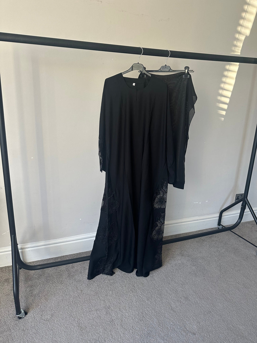 Nida Black Rose Crystal Abaya- HM