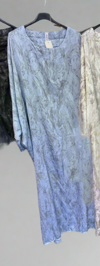 Marble Batwing Abayas in One Size