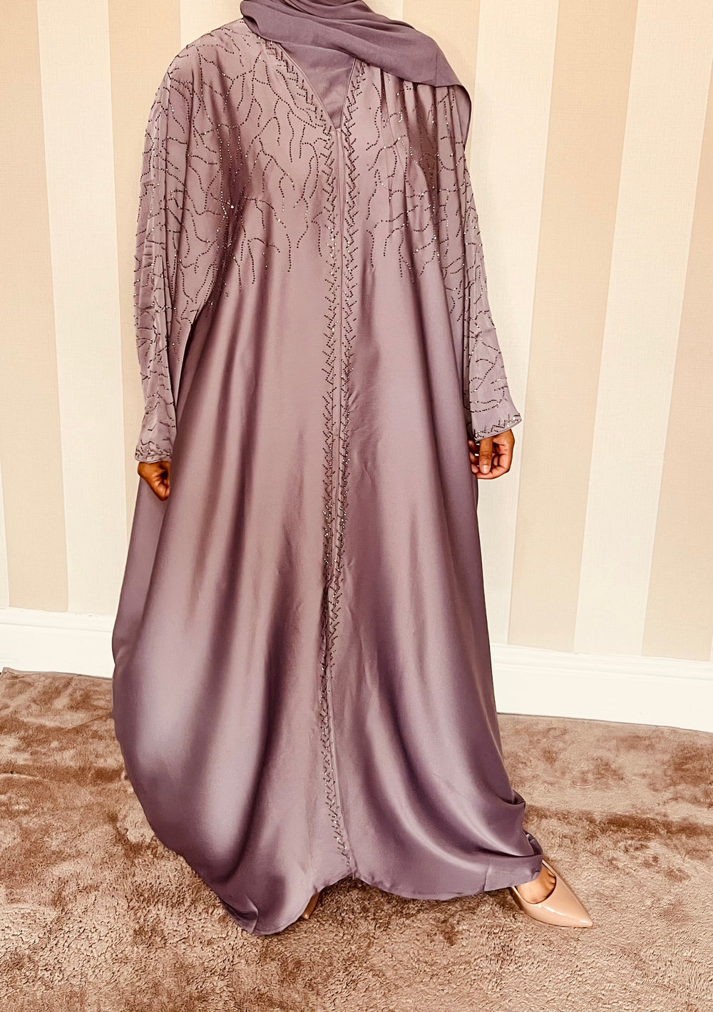 Luxurious Rhinestone Batwing Abaya Set in Rose Gold