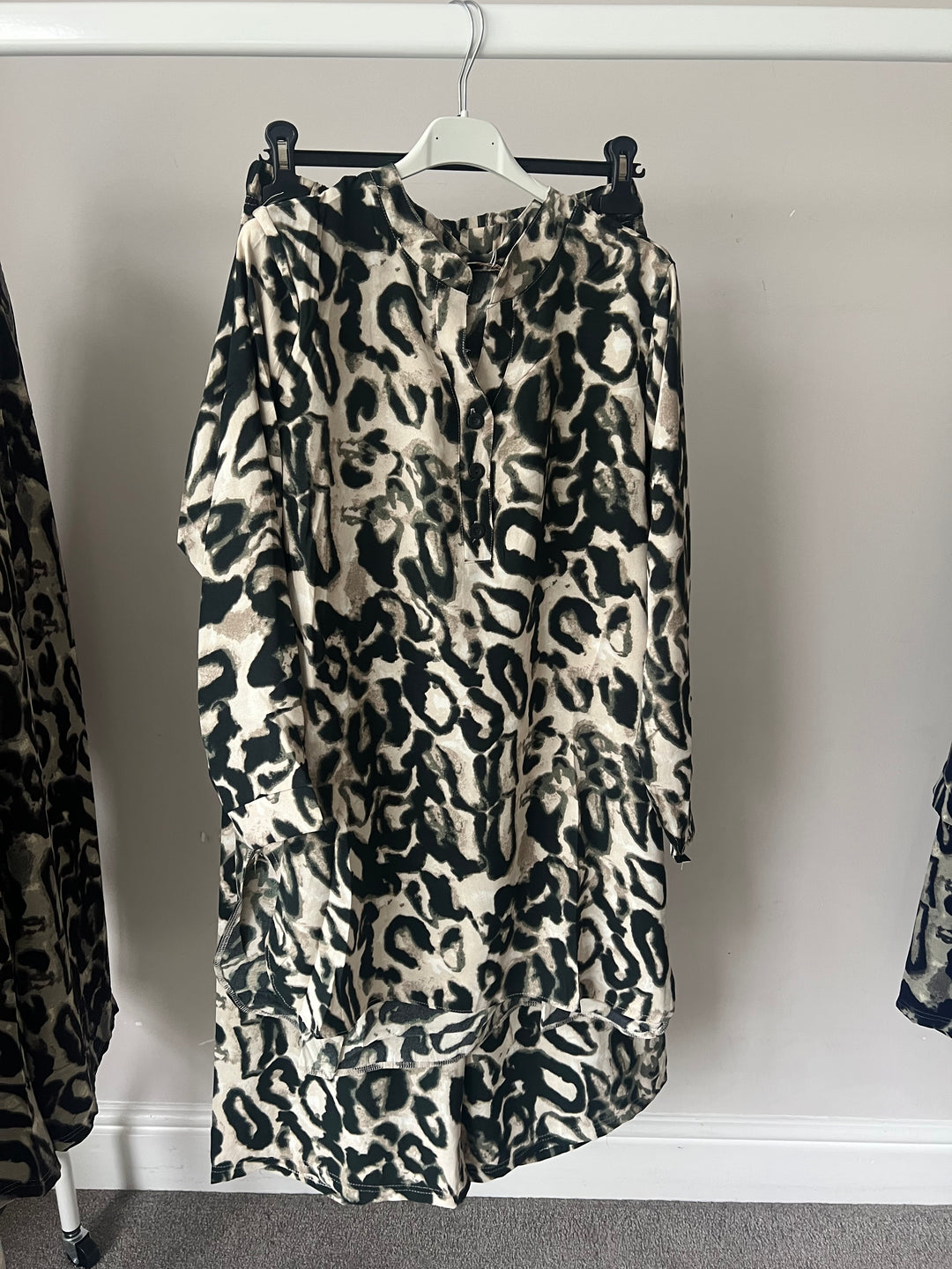Animal printed 3 Button Soft Coords set