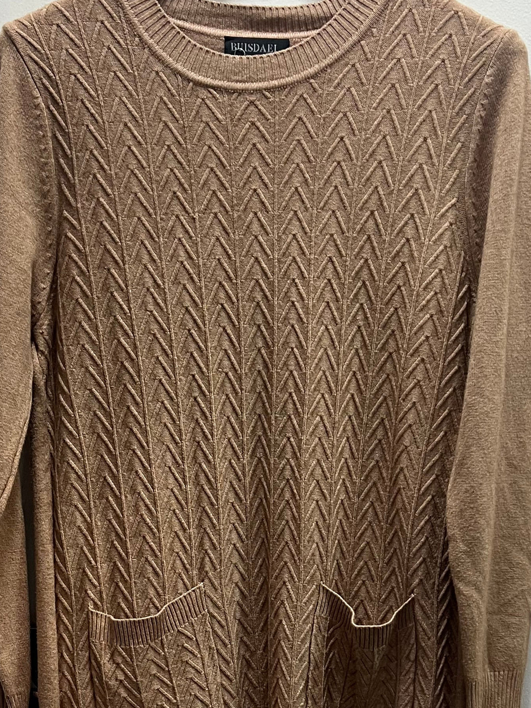 Knitted pocket Jumper Midi Dress